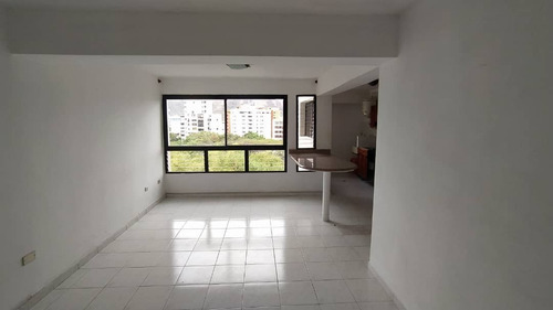 Imagen 5 de 22 de Valles De Camoruco Orinoco Suites Apartamento Vende Yackeline Tovar 04145831984