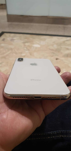Imagem 2 de 5 de iPhone XS Max 256gb