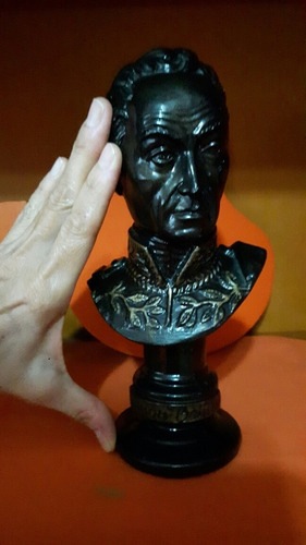 Busto O Estatua De Simón Bolívar