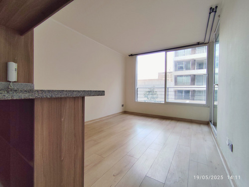 Edificio Serrano (1 Est. 1 Bod.) Vista Sur Piso 2