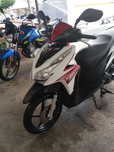 125