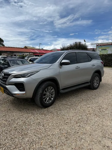 Toyota Fortuner 2.4 Dieesel Modelo 2023