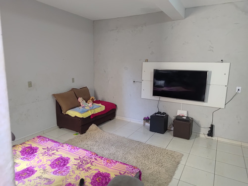 Casa Com Edicula A Venda Ótima Oportunidade Para Investir