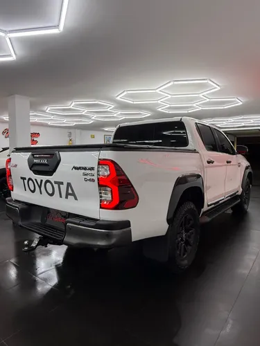 Toyota Hilux 2.8l