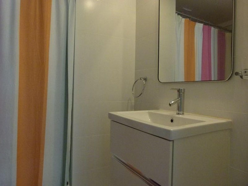Apartamento En Alquiler Por Temporada De 2 Dormitorios En Playa Brava