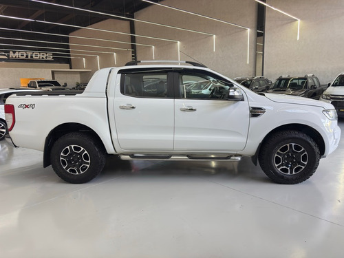 Ford Picape Cabine Dupla Ranger 3.2 XLT CD 4x4 (Aut)