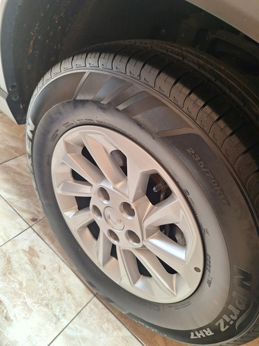 SsangYong Rexton 2.2 Mt 4x2 Std