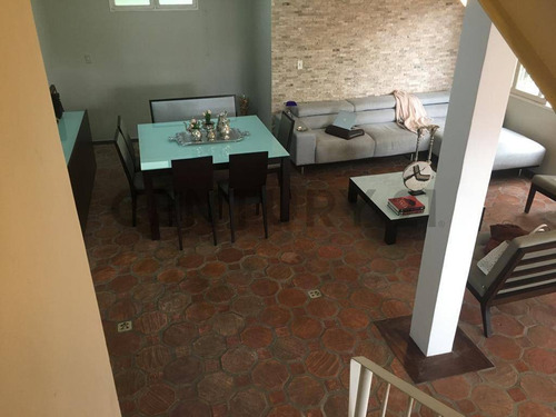 Imagen 4 de 11 de Casa Alquiler Caracas Clnas De Bello Monte Inmobiliaria Century 21 Inverpropiedad Rn