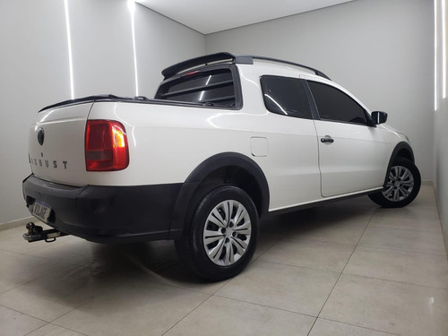 Volkswagen Saveiro SAVEIRO ROBUST 1.6 TOTAL FLEX 8V