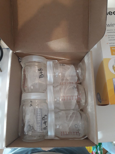 Medela Extrator De Leite Elétrica Com Potes De Vidro