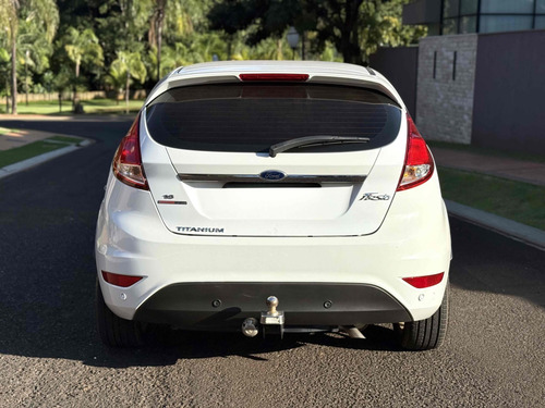 Ford Fiesta 1.6 TITANIUM HATCH 16V FLEX 4P POWERSHIFT