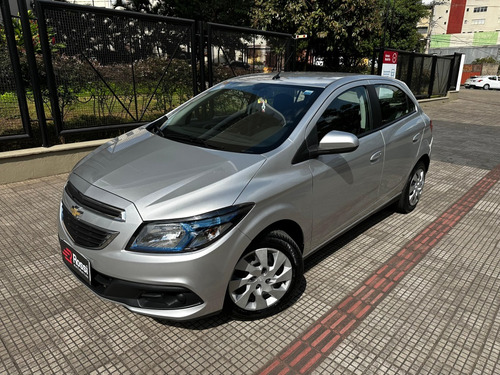 Chevrolet Onix 1.4 MPFI LT 8V FLEX 4P MANUAL