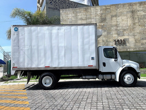 Imagen 4 de 14 de Freightliner M2 2015