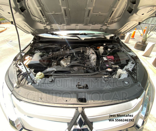 Mitsubishi L200 2.4 Cabina Doble 4x2 Mt