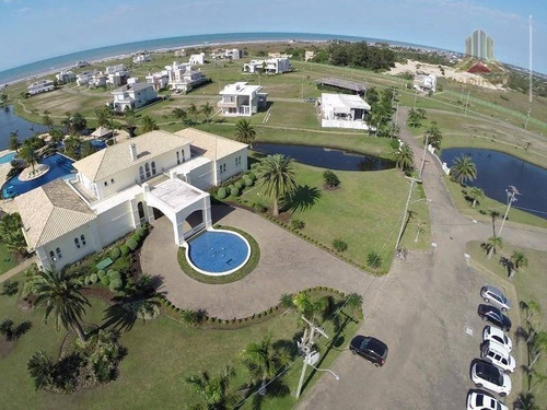 Imagem 1 de 16 de Vendo Ótimo Terreno No Ocean Side Em Torres Rs - Te0164