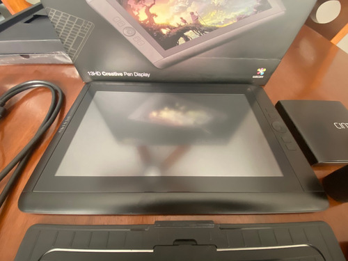 Wacom Cintiq 13hd Pen Display