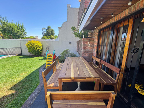 Casa En Venta En Victoria