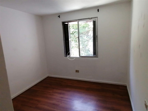 Casa En Arriendo De 3 Dorm. Mas Servicios En Las Condes