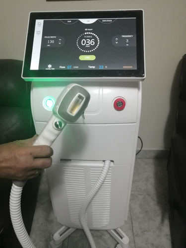 Alquiler De Maquina Depiladora Laser Soprano