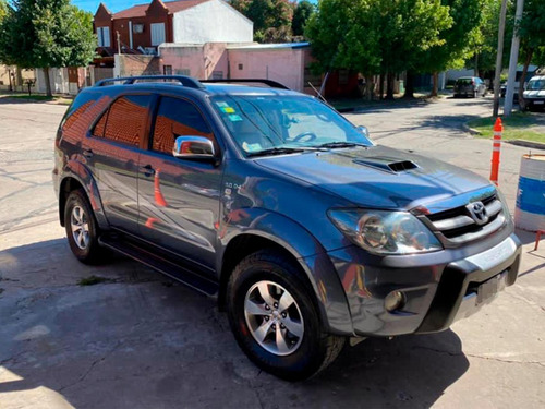 Toyota Sw4 Srv 3.0 Tdi Aut. 4x4 Cuero 2008 Cubiertas Nuevas