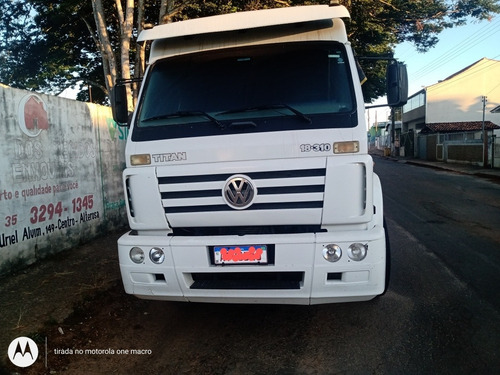 Volkswagen Titan 18310