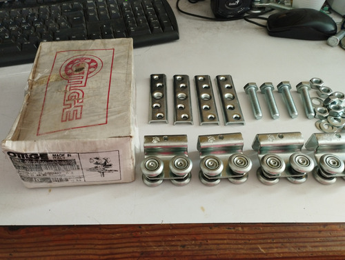 Garrucha R25 De 4 Ruedas Para Puertas Portones Original Omge