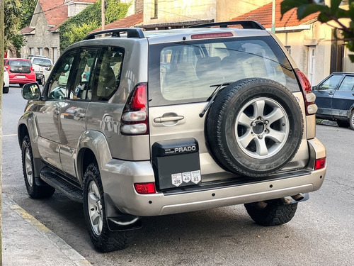 Toyota Land Cruiser 3.0 Prado