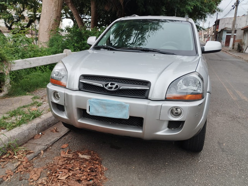 Hyundai Tucson 2.0 Gls 4x2 Flex Aut. 5p