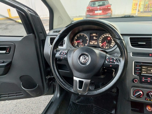 Imagen 24 de 25 de Volkswagen Fox 2013 1.6 Highline