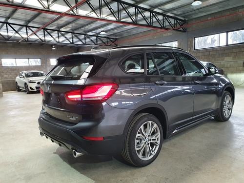 Imagen 5 de 10 de Bmw X1 20i Sport Okm 2022 - No Audi Q2 Ni Audi Q3 Ni Gla 200
