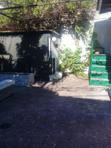 Imagen 8 de 13 de Casa En Venta De 2 Dormitorios C/ Cochera En Lomas Del Mirador