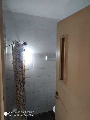 Imagen 6 de 12 de Casa Con Galpón En Venta - Rosario - Barrio Ludueña