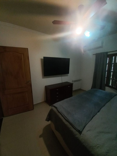 Venta Casa 3 Ambientes Lujan Gran Lote Con Pileta