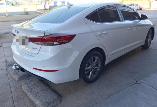 Hyundai Elantra 2017 2.0 16v Special Edition Flex Aut. 4p