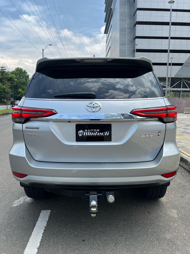Toyota Fortuner Srv 2021 2.8 Diesel Blindada