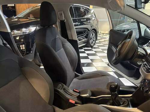 Peugeot 2008 1.6 Allure