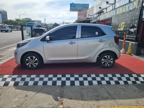 Kia Picanto VIBRANT 1.25 AT
