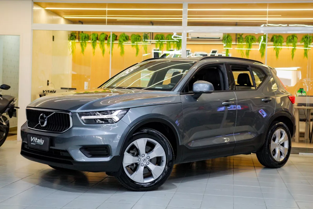 Volvo XC40 2.0 T4 5p