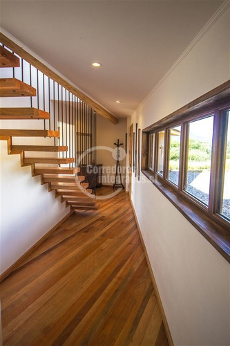 Imagen 8 de 22 de Casa En Venta De 5 Dormitorios En Pucón