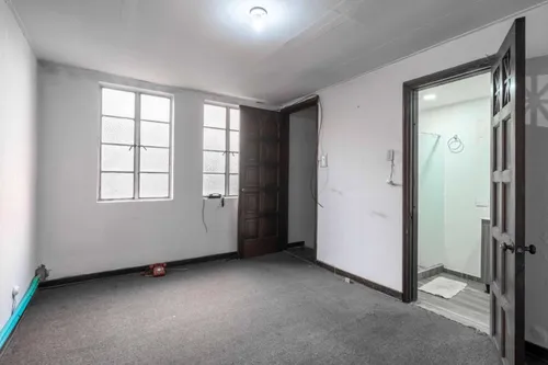 Casa En Arriendo/venta En La Macarena. Cod A8366