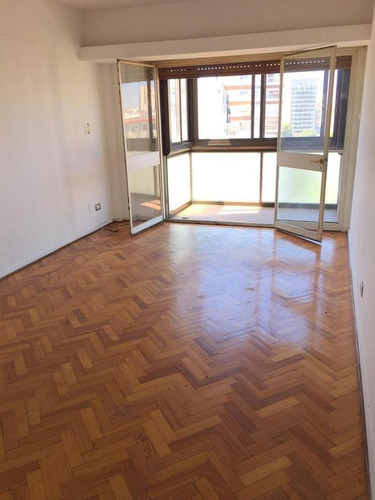 Imagen 6 de 15 de Venta De Departamento En Caba Zona Almagro De 2 Ambs Piso Alto Confort Y Mucha Luz
