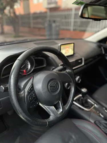 Mazda 3 2.0 Prime