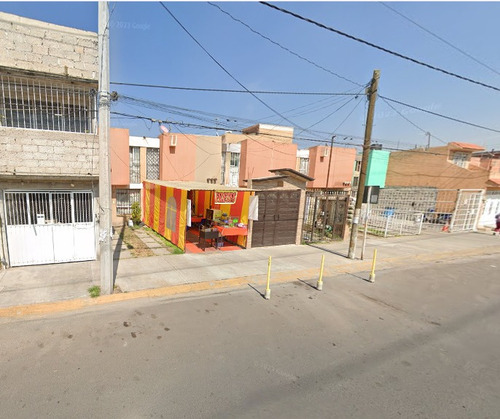 Casa Adjudicada Ubicada En Av. Francisco Villa, Col. Héroes De Tecámac, Méx. Sk04
