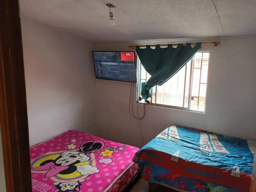 Vendo Casa 4 Dormitorios, 3 Estacionamientos En Quilicura.