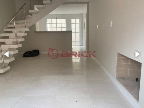 Imagem 2 de 20 de Casa Com 3 Quartos Sendo 1 Suíte Em Valparaíso Em Petrópolis. - Ca01849 - 70005444