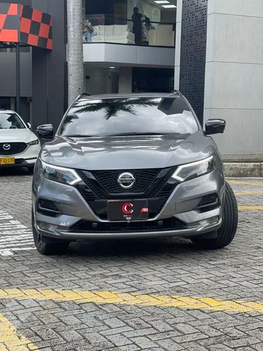 Nissan Qashqai Midnight