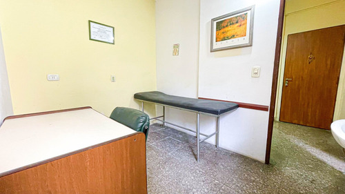 Imagen 11 de 16 de Venta Local Comercial Consultorios, Wilde.