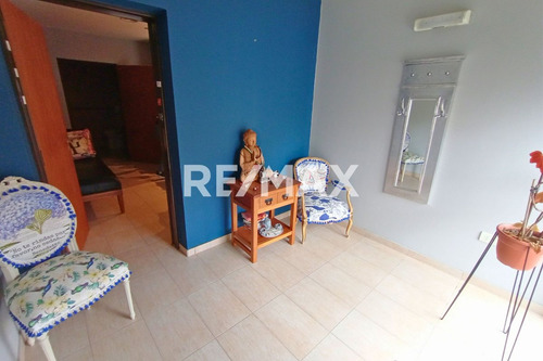 En Venta Casa En Lote Apto Desarrollo