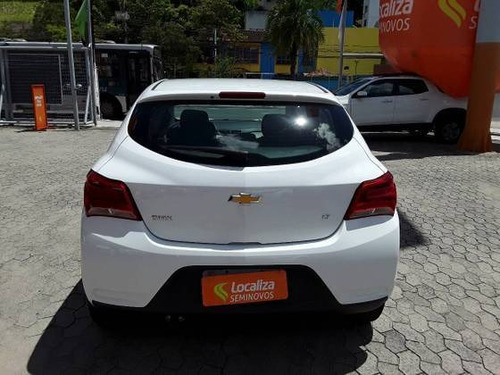 Imagem 2 de 9 de Chevrolet Onix 1.0 Mpfi Lt 8v Flex 4p Manual
