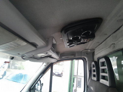 Iveco Daily 35s14 2013 Baú Com Motor Novo Ótimo Estado